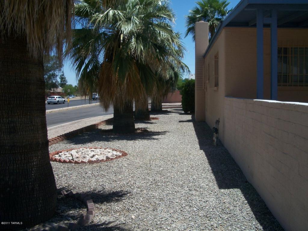 4655 E 8th, Tucson, AZ 85711 photo 10