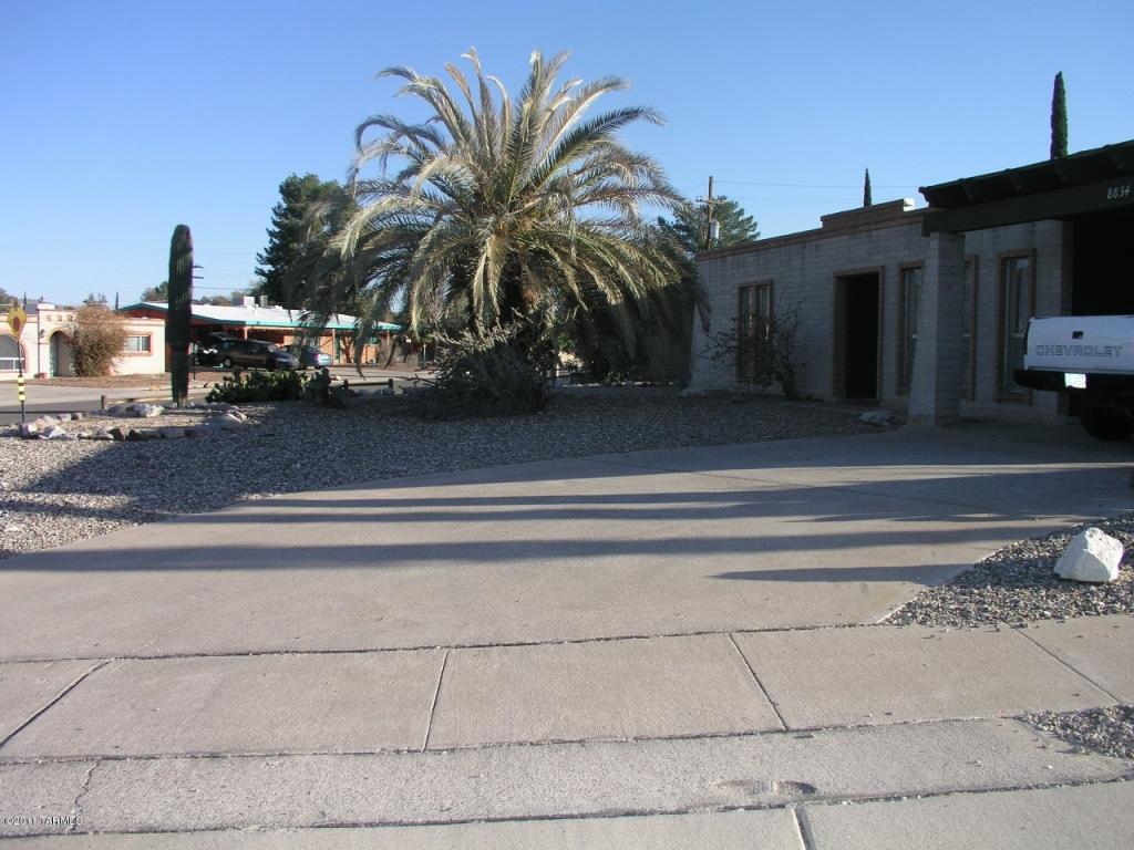 8834 E 2nd, Tucson, AZ 85710 photo 14