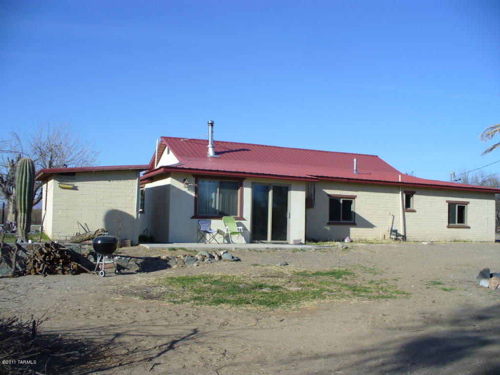 83025 E Bartolo Rd, Mammoth, AZ 85618 photo 3