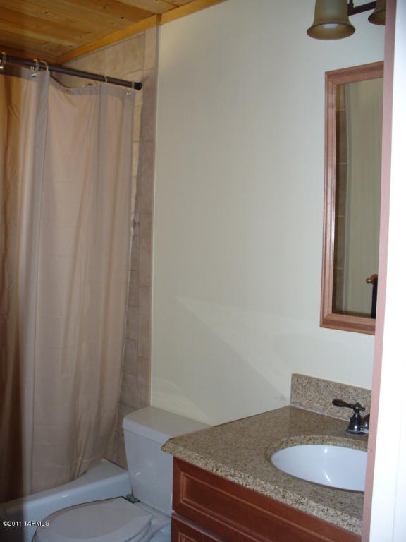 83025 E Bartolo Rd, Mammoth, AZ 85618 photo 16