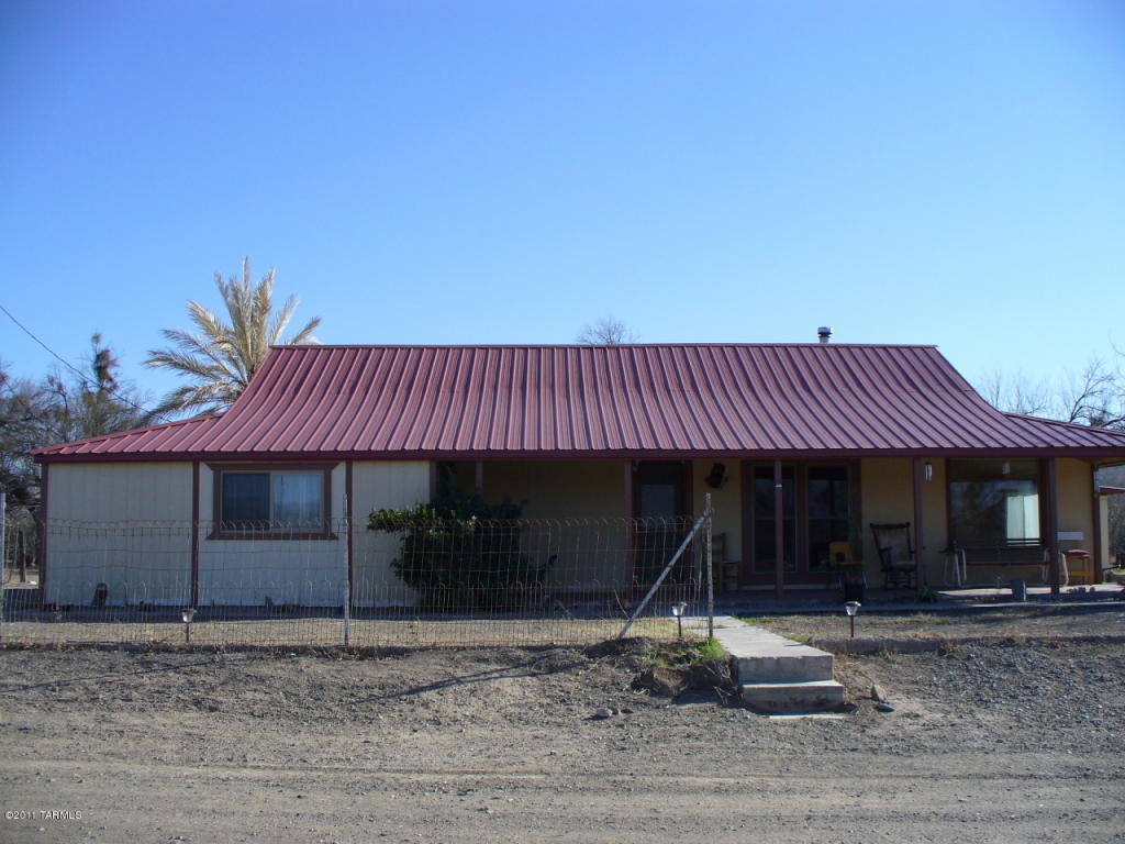 83025 E Bartolo Rd, Mammoth, AZ 85618 photo 1