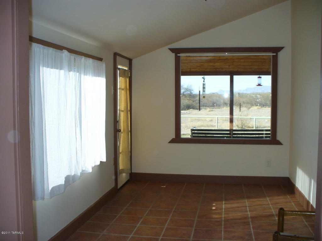 83025 E Bartolo Rd, Mammoth, AZ 85618 photo 14