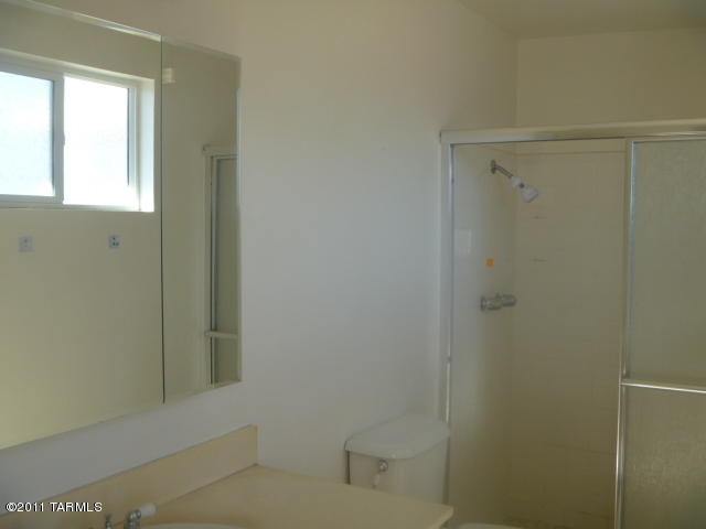 8610 E 3rd St, Tucson, AZ 85710 photo 12