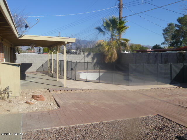 8610 E 3rd St, Tucson, AZ 85710 photo 13