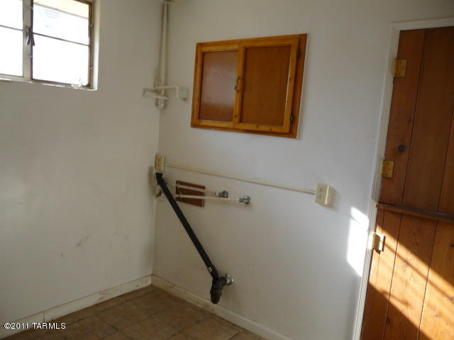 4656 E 6th St, Tucson, AZ 85711 photo 11