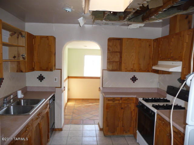 4656 E 6th St, Tucson, AZ 85711 photo 5