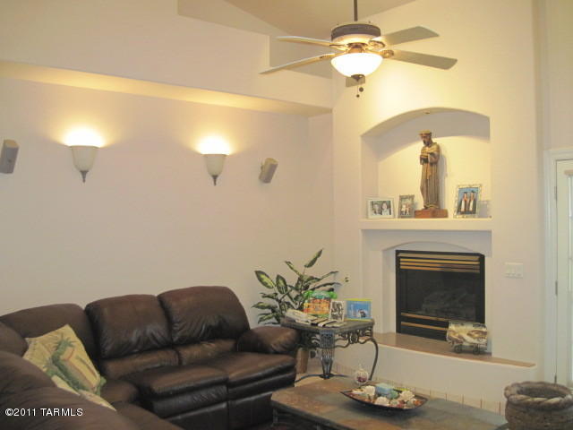 2735 E 12th St, Douglas, AZ 85607 photo 4