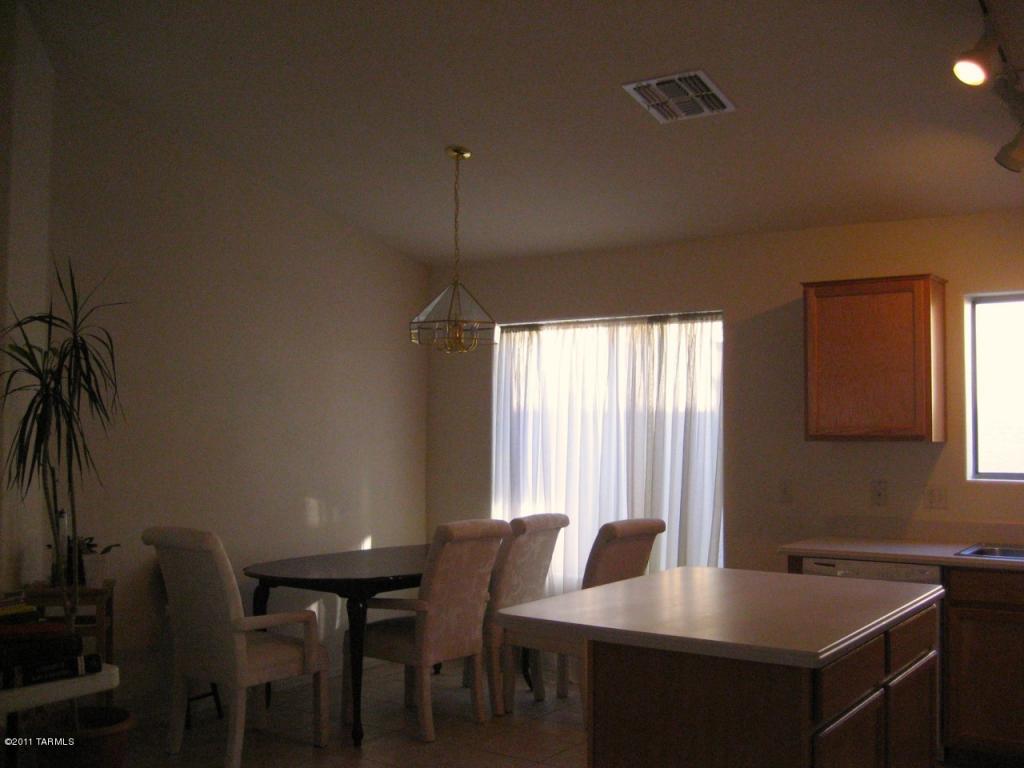6485 E Garden Stone Dr, Tucson, AZ 85756 photo 4
