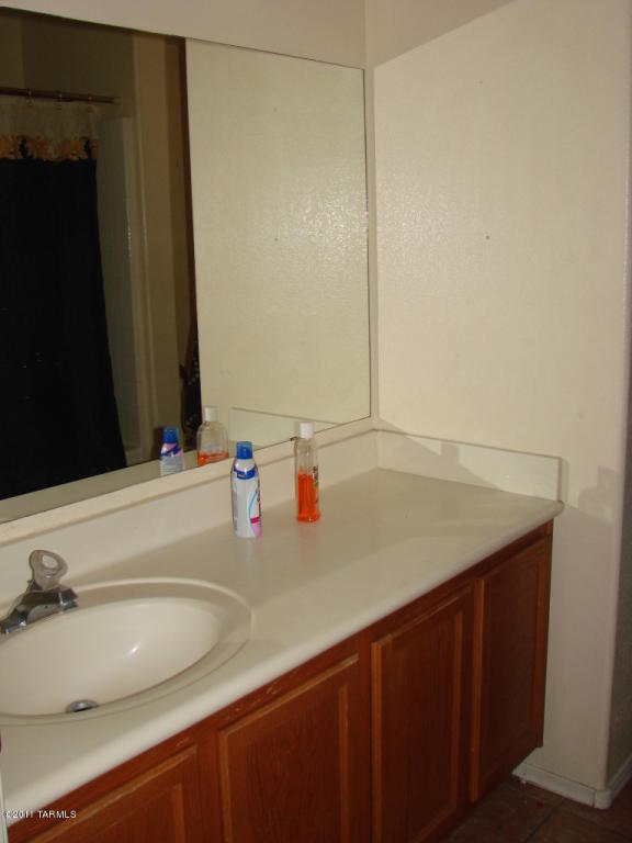 8954 E Maxwell Dr, Tucson, AZ 85747 photo 6