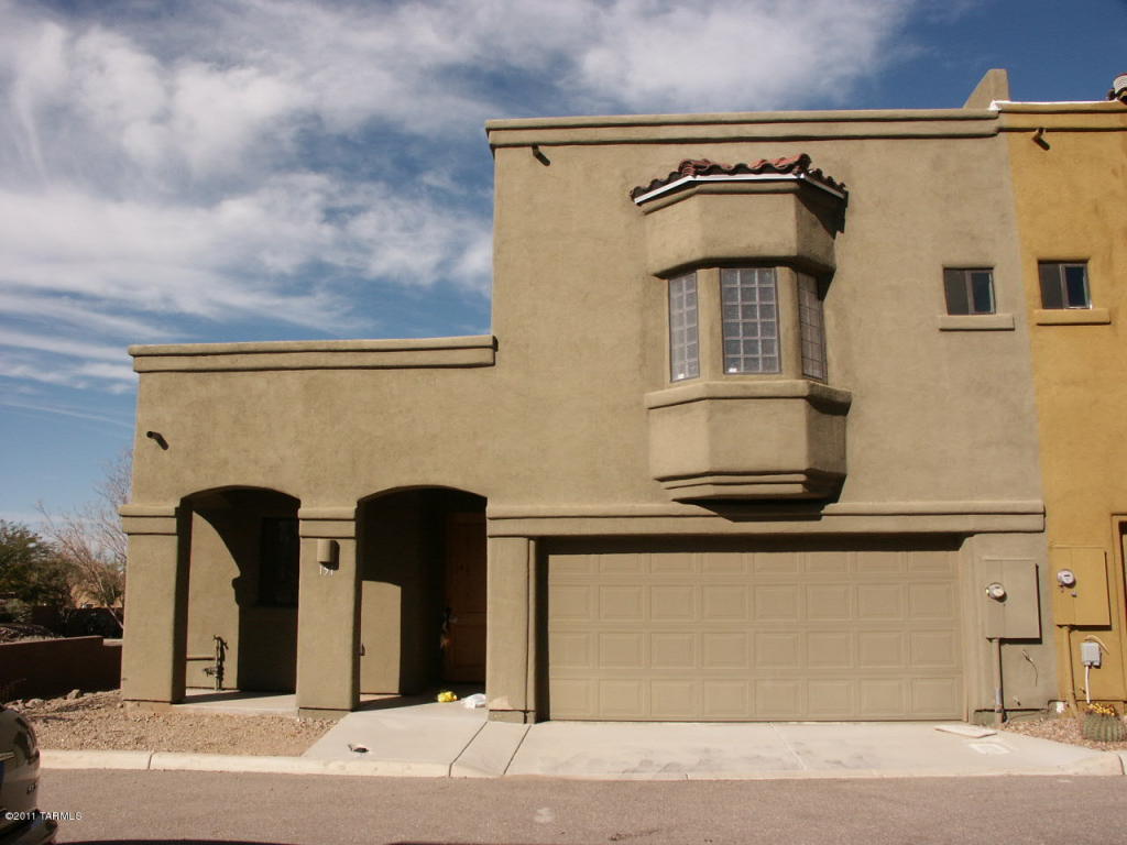151 E Bishop Ln, Vail, AZ 85641 photo 2
