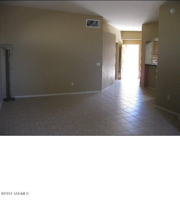 10466 S Drifter Ranch Pl, Vail, AZ 85641 photo 3