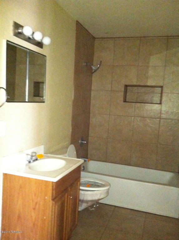 3627 E 27th St, Tucson, AZ 85713 photo 5
