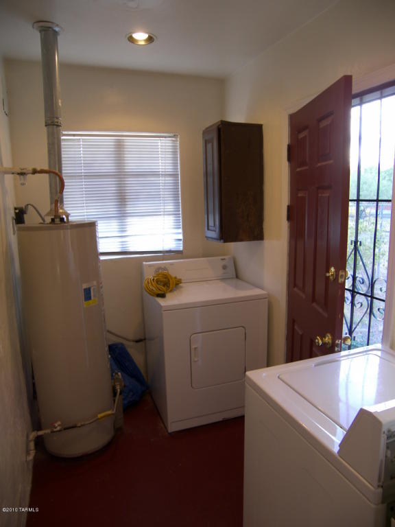 1313 E Silver St, Tucson, AZ 85719 photo 27