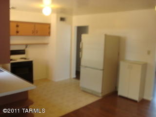 6026 E 16th Pl, Tucson, AZ 85711 photo 4
