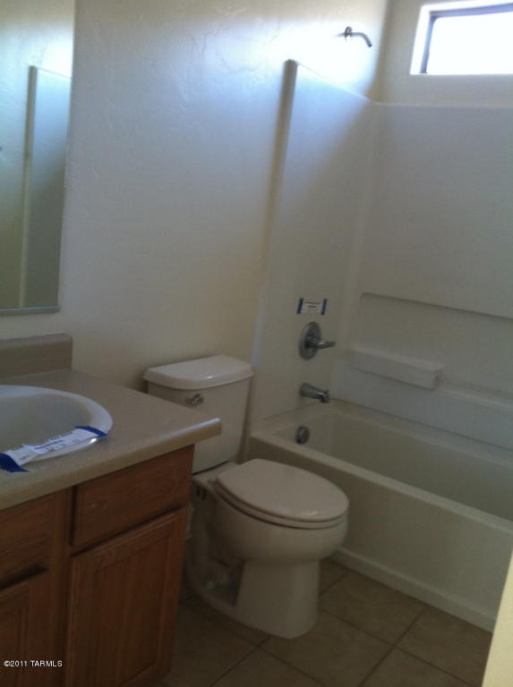 3635 E Drexel Manor Sv Stra E, Tucson, AZ 85706 photo 3