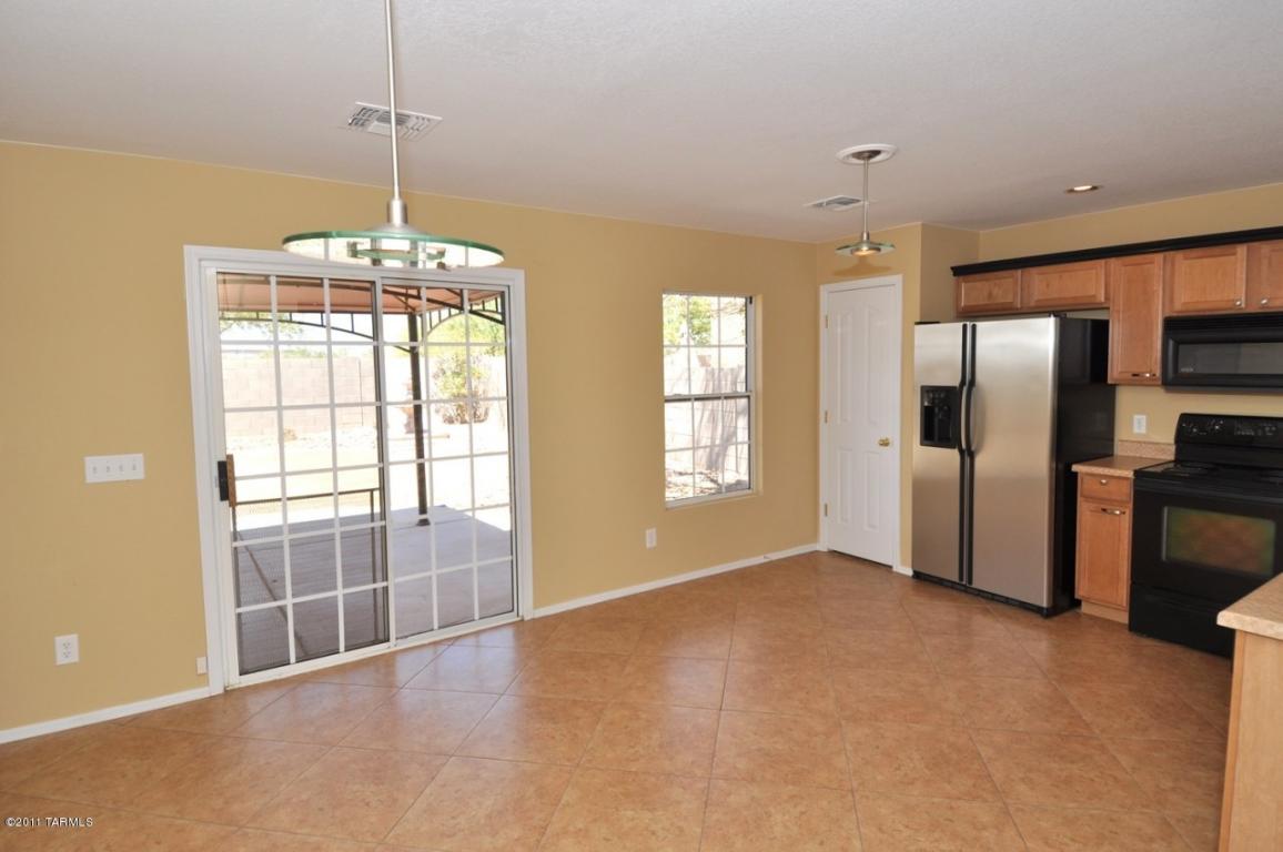 6173 E Stonechat Dr, Tucson, AZ 85756 photo 7