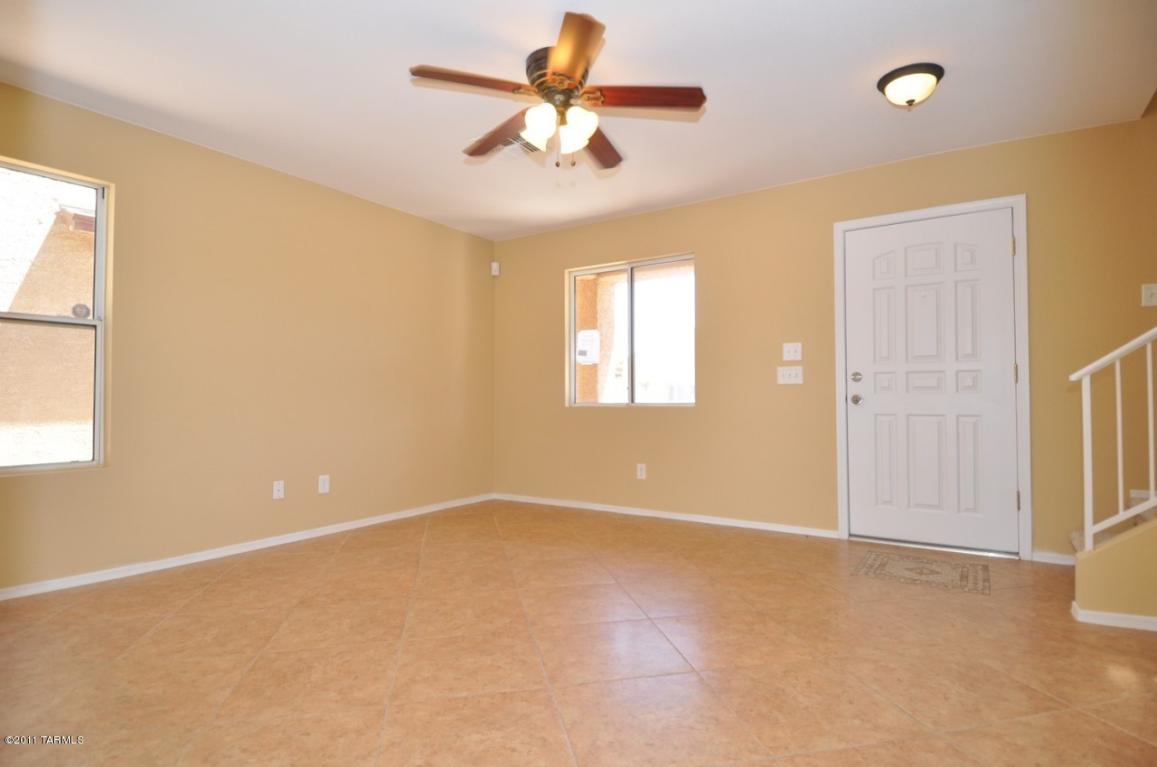 6173 E Stonechat Dr, Tucson, AZ 85756 photo 4
