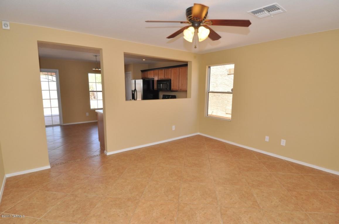 6173 E Stonechat Dr, Tucson, AZ 85756 photo 5