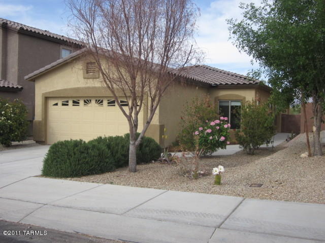 7685 E Fair Meadows Loop, Tucson, AZ 85756 photo 3
