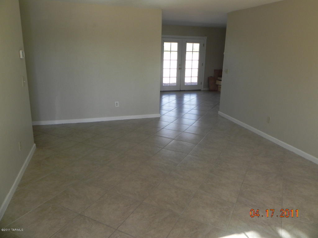 3861 E Mainyard Pl, Tucson, AZ 85739 photo 2