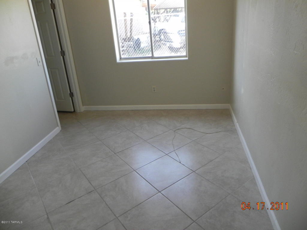 3861 E Mainyard Pl, Tucson, AZ 85739 photo 3