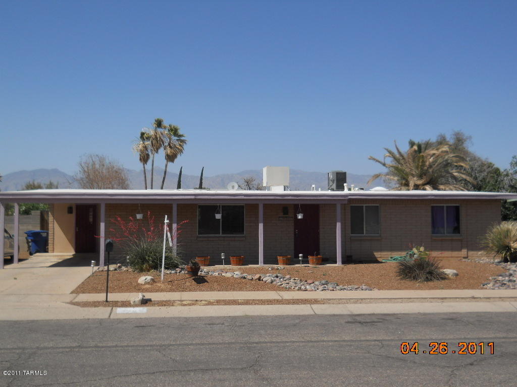 7341 E David Dr, Tucson, AZ 85730 photo 1