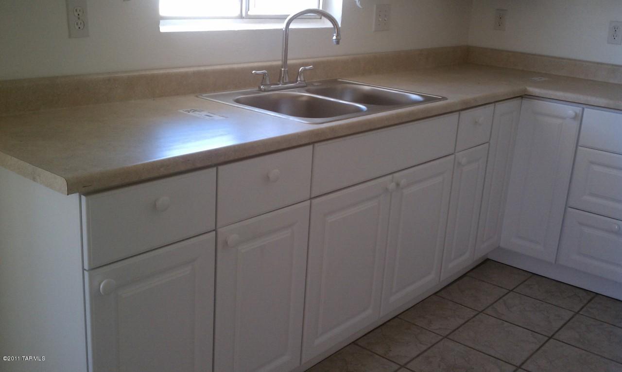 314 E 5th St, San Manuel, AZ 85631 photo 5