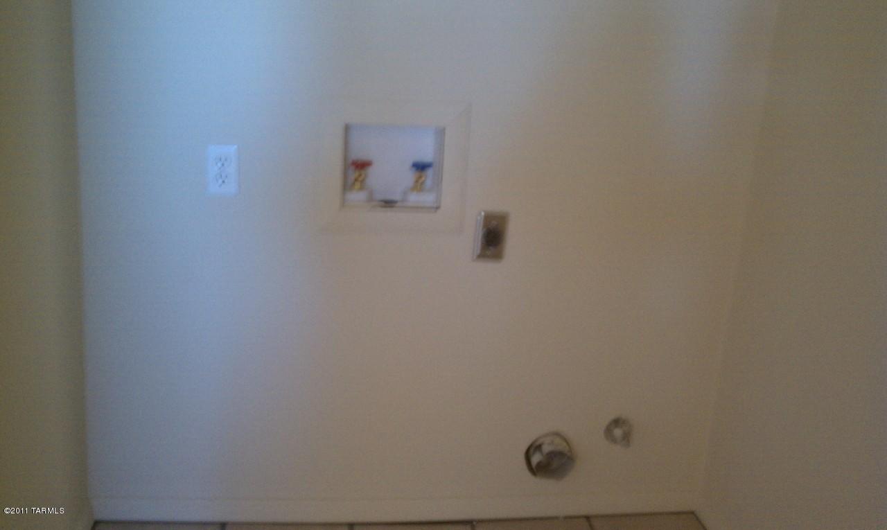 314 E 5th St, San Manuel, AZ 85631 photo 6