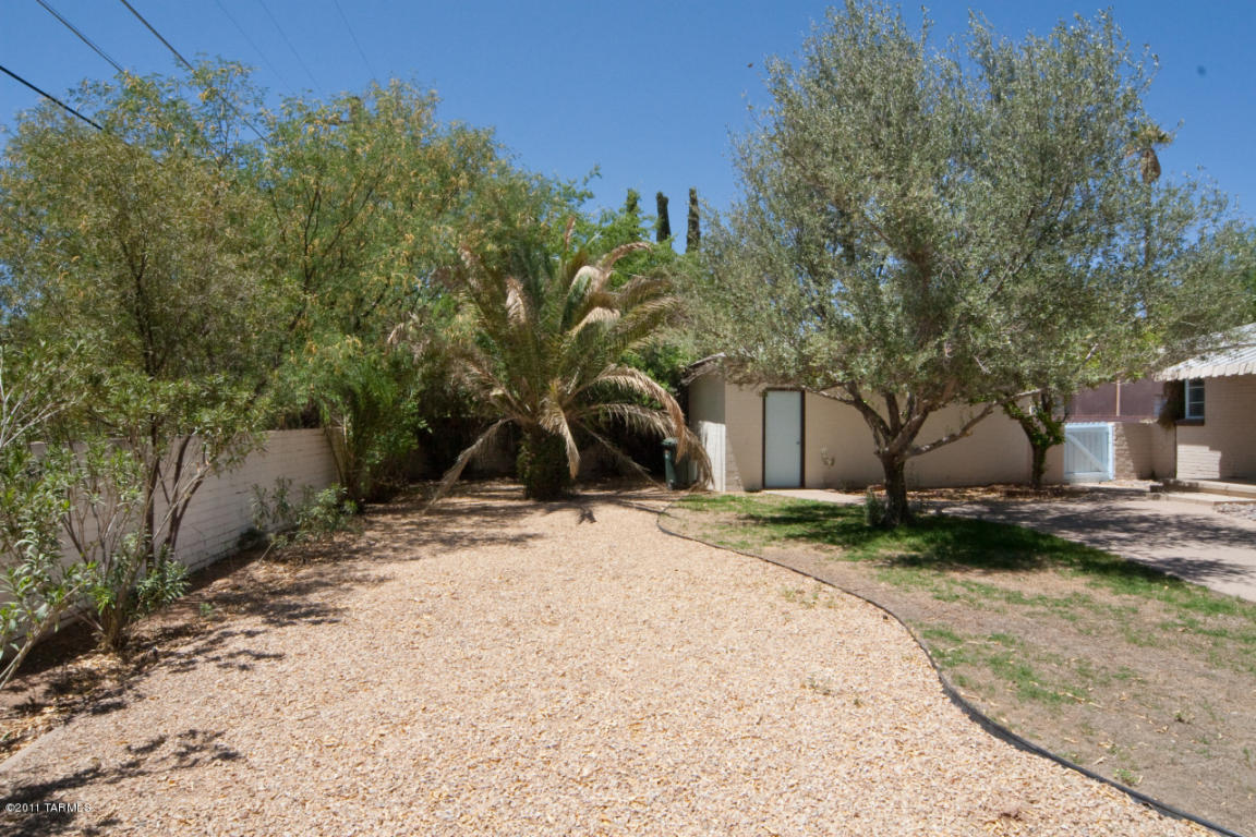 2642 Exeter St, Tucson, AZ 85716 photo 15