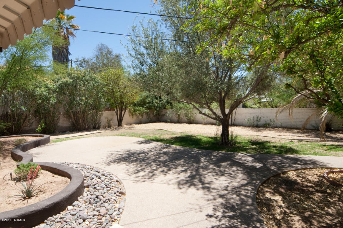 2642 Exeter St, Tucson, AZ 85716 photo 12