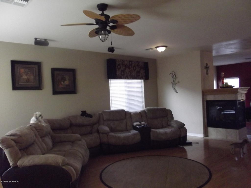 3585 E Farrier Dr, Tucson, AZ 85739 photo 6