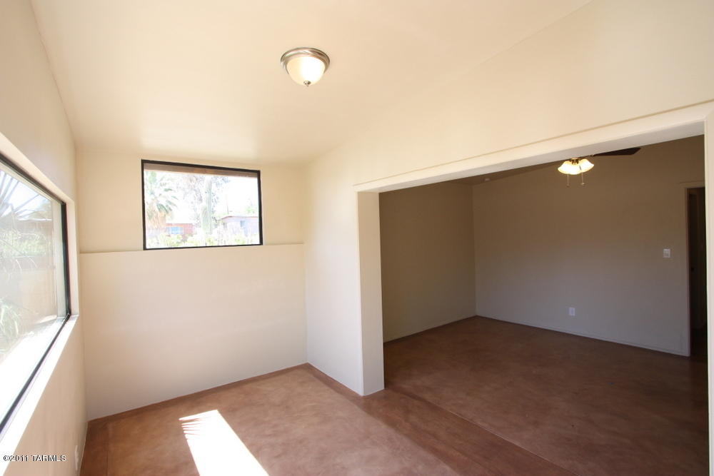 6911 E 3rd St, Tucson, AZ 85710 photo 7