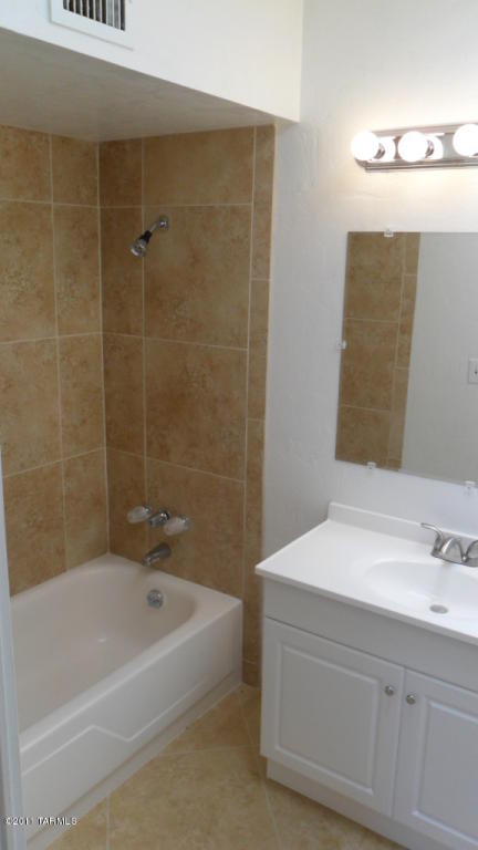 9218 E 39th St, Tucson, AZ 85730 photo 11