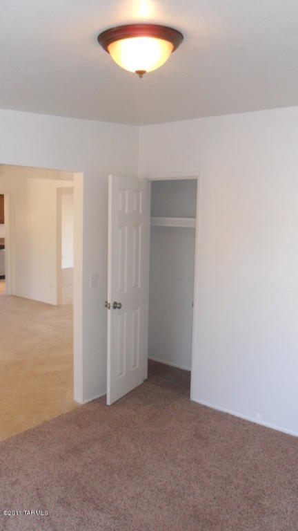 9218 E 39th St, Tucson, AZ 85730 photo 5