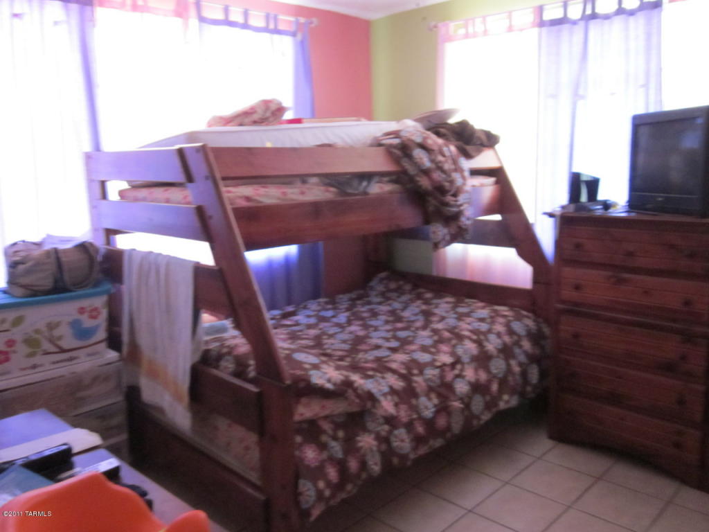 3031 E 17th St, Tucson, AZ 85716 photo 7