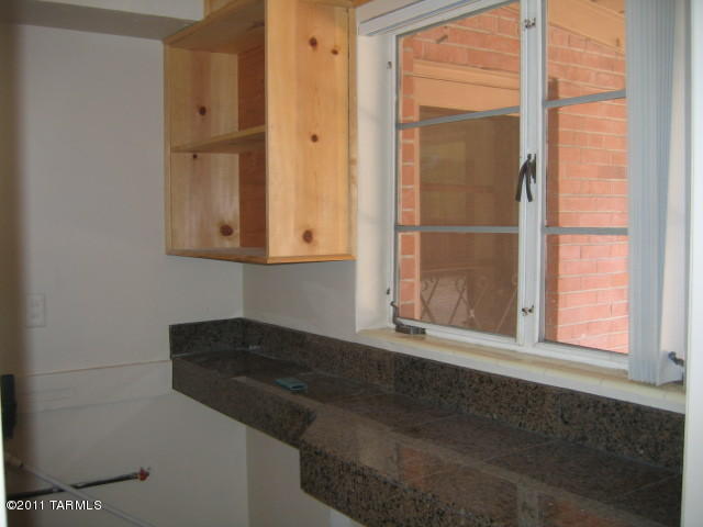 2921 E 8th St, Tucson, AZ 85716 photo 6