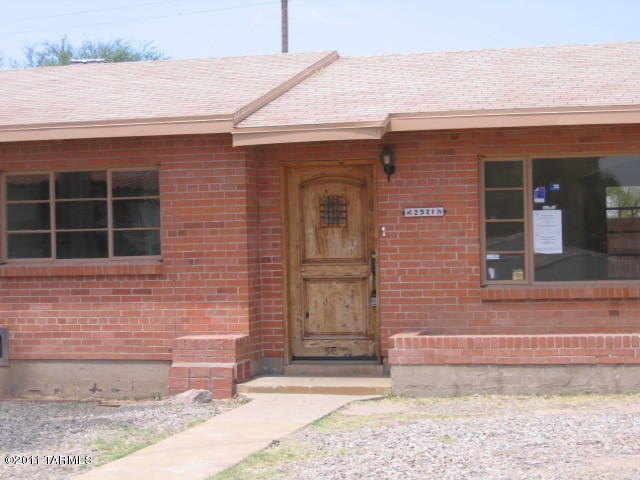 2921 E 8th St, Tucson, AZ 85716 photo 1