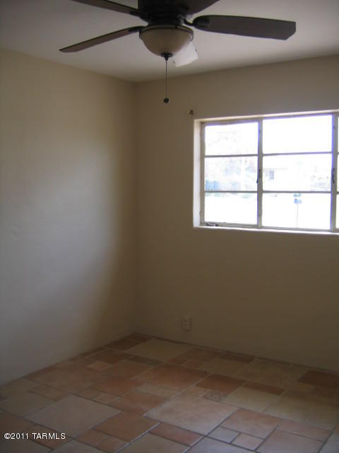 2921 E 8th St, Tucson, AZ 85716 photo 3