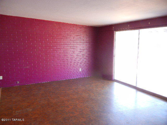 7941 Eli Pl, Tucson, AZ 85710 photo 5