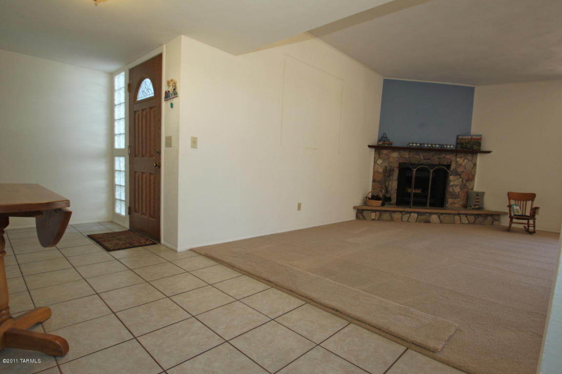 7640 E Hampton Pl, Tucson, AZ 85715 photo 19