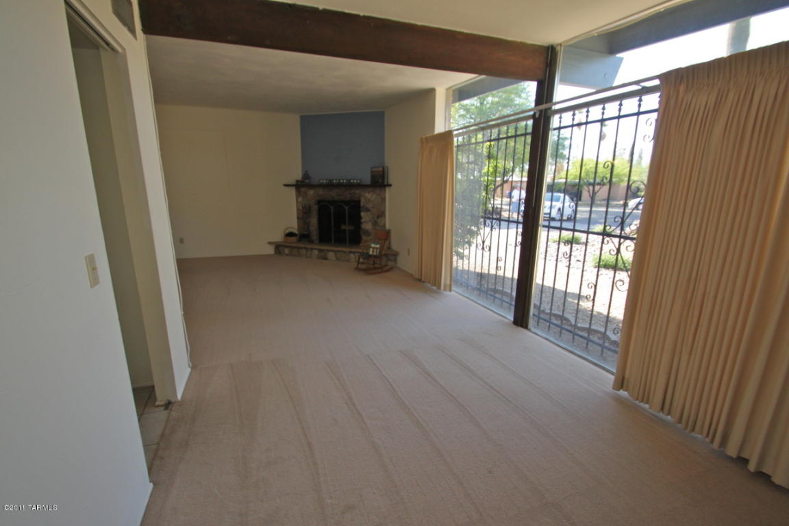 7640 E Hampton Pl, Tucson, AZ 85715 photo 7