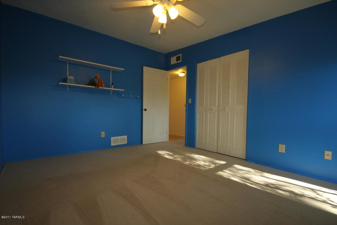 7640 E Hampton Pl, Tucson, AZ 85715 photo 11