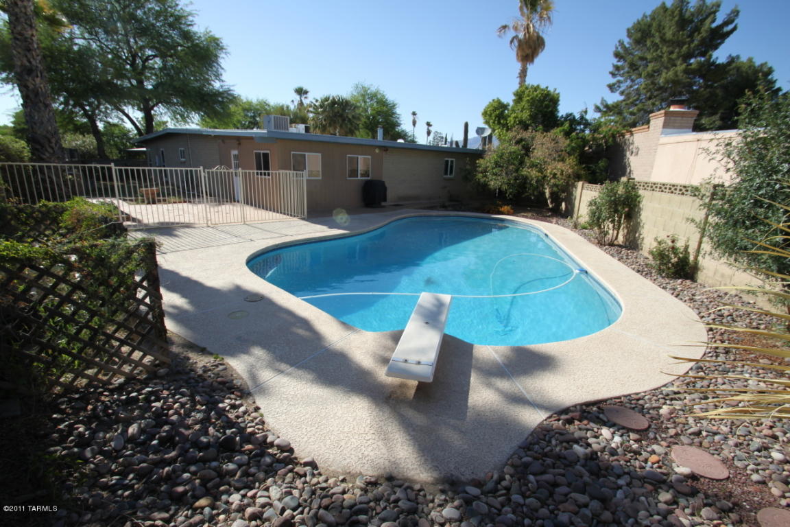 7640 E Hampton Pl, Tucson, AZ 85715 photo 17