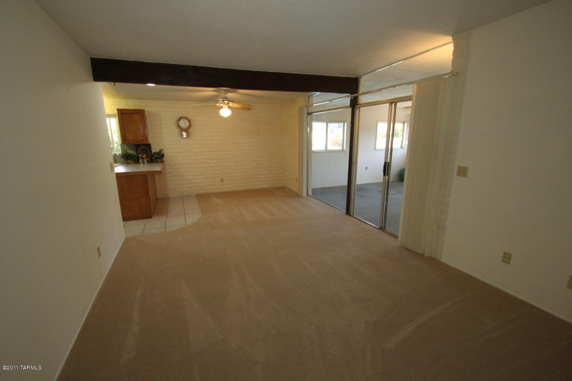 7640 E Hampton Pl, Tucson, AZ 85715 photo 16
