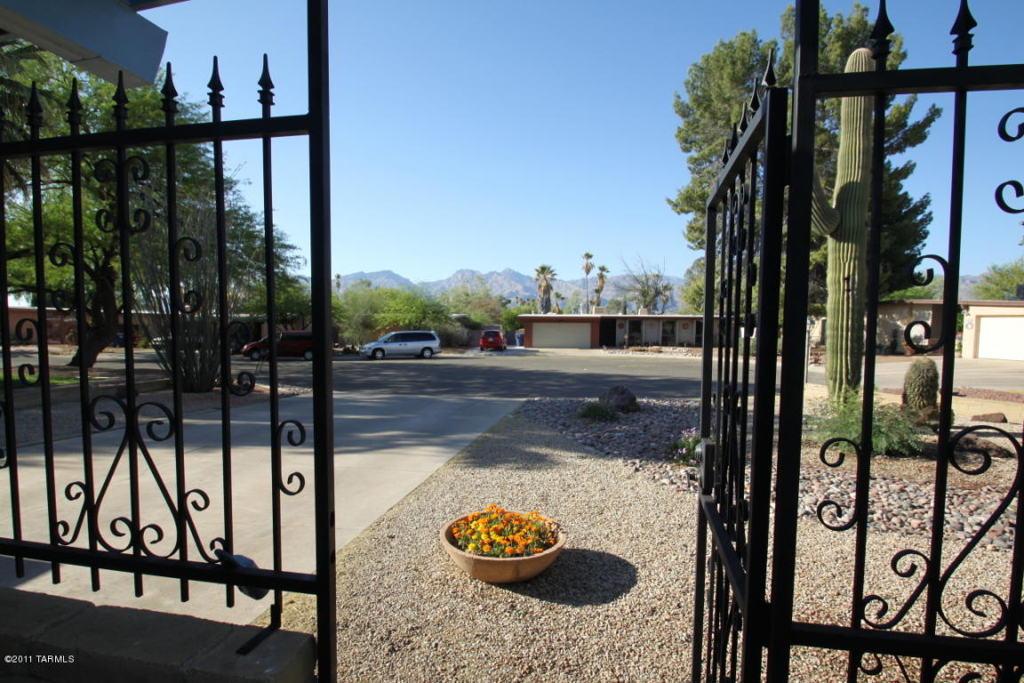 7640 E Hampton Pl, Tucson, AZ 85715 photo 20