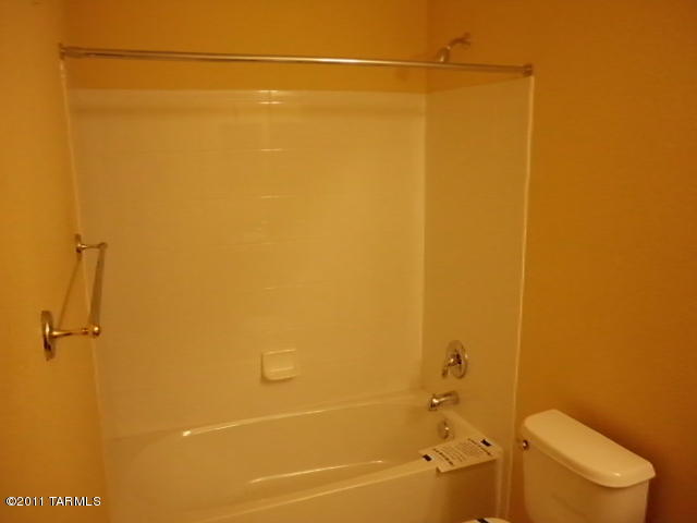 9690 E Belasco Loop, Tucson, AZ 85748 photo 12