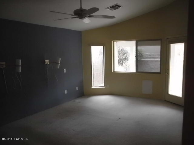 9690 E Belasco Loop, Tucson, AZ 85748 photo 15