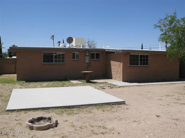 4017 E Holladay St, Tucson, AZ 85706 photo 2