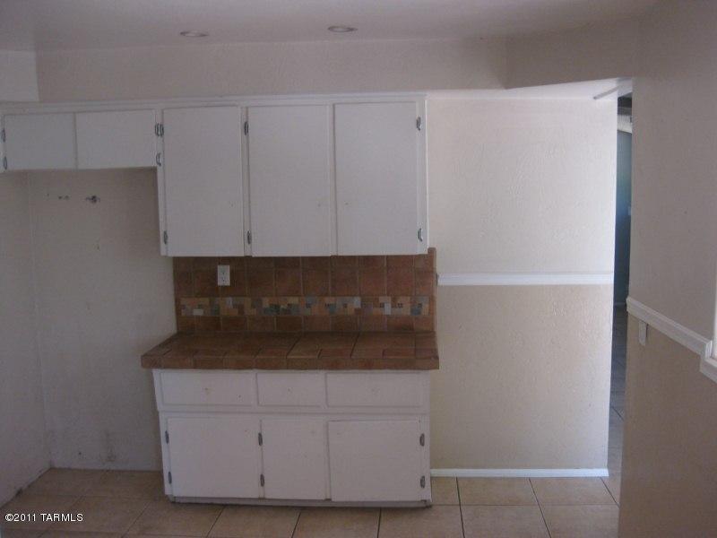 6162 Eli St, Tucson, AZ 85711 photo 5