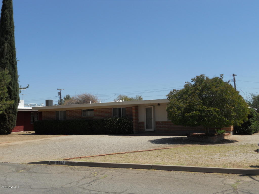 5302 E 3rd St, Tucson, AZ 85711 photo 1